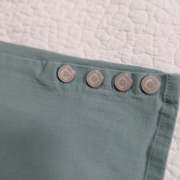 Code Bleu Women's Capri 18W Blue Jeans 100%Cotton - Picture 8 of 13